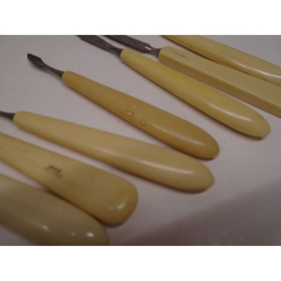 Vintage 10 Piece Vanity / Manicure Set French Ivory Celluloid Art Deco w/ Flaws - Picture 6 of 9